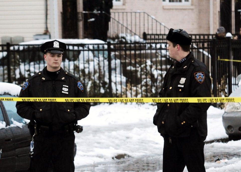 Συγκλονίζει η 12χρονη που πυροβολήθηκε στο κεφάλι από τον πατέρα της και κατάφερε να καλέσει την αστυνομία [εικόνες] | iefimerida.gr 4