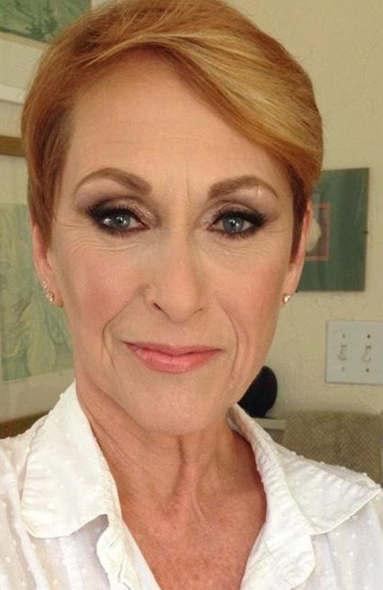 Οταν το μακιγιάζ μεταμορφώνει τα κορίτσια της διπλανής πόρτας σε μοντέλα -Πριν & μετά [εικόνες] | iefimerida.gr 9