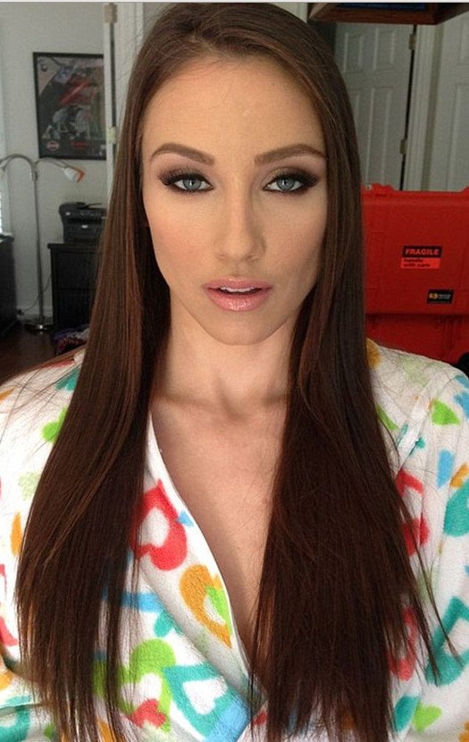 Οταν το μακιγιάζ μεταμορφώνει τα κορίτσια της διπλανής πόρτας σε μοντέλα -Πριν & μετά [εικόνες] | iefimerida.gr 5