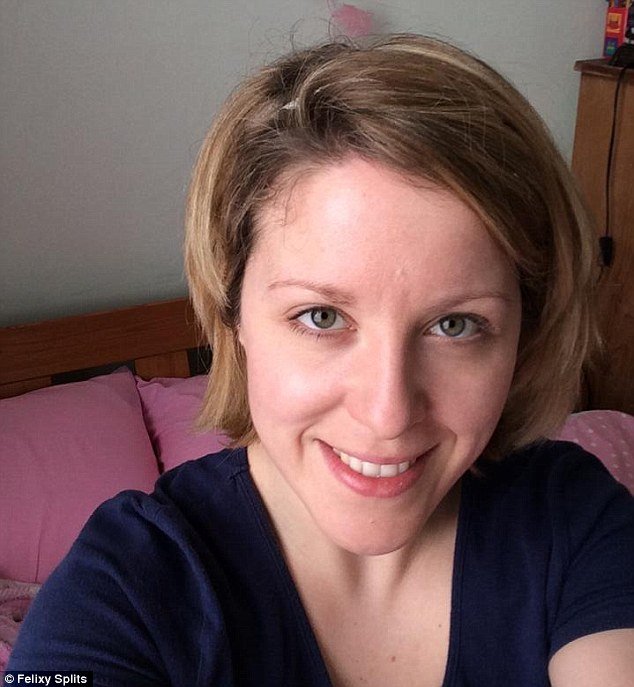 Κάνουν selfies αμακιγιάριστες για καλό σκοπό, αλλά δέχονται σκληρή κριτική -«Γιατί δεν δωρίζουν χρήματα;» [εικόνες] | iefimerida.gr 2