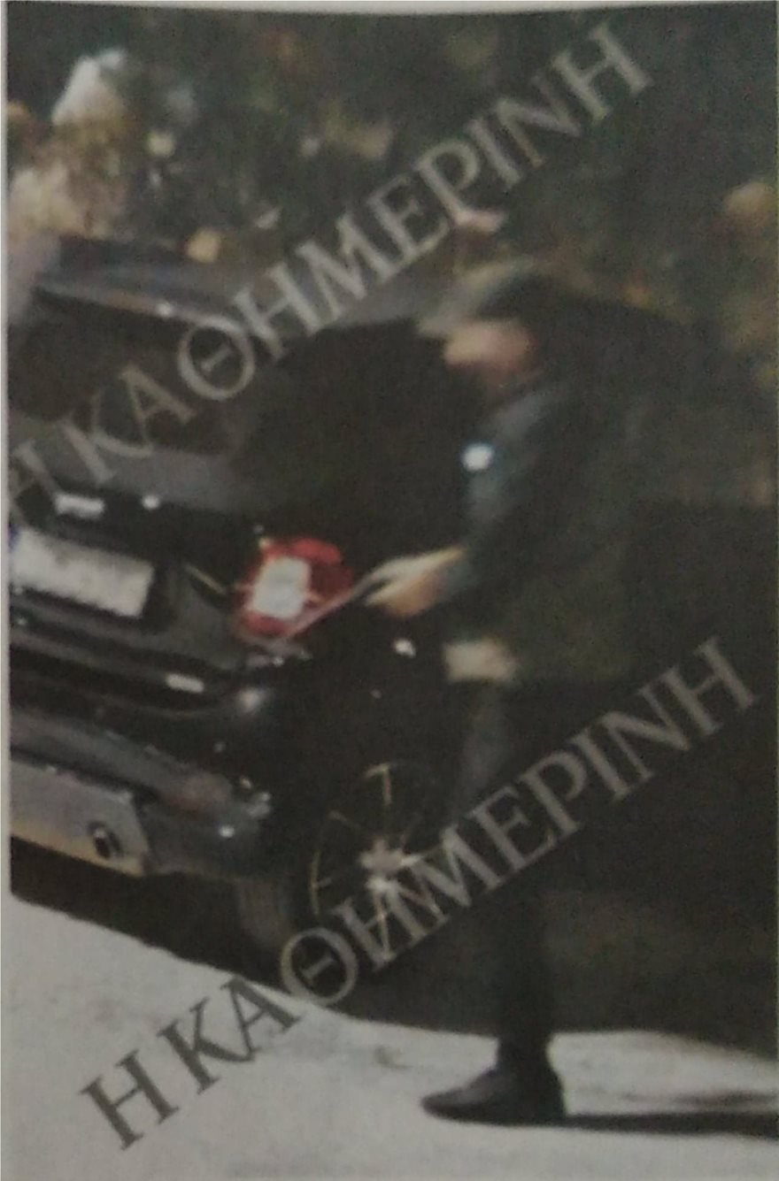 Καρέ-καρέ η εκτέλεση του Γιάννη Μακρή στη Βούλα -Βίντεο σοκ | iefimerida.gr 4
