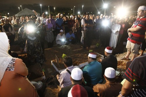 Mαλαισία: Φωτιά σε ιεροδιδασκαλείο με 23 νεκρούς -Συνελήφθησαν 7 ανήλικοι [εικόνες]  | iefimerida.gr 0