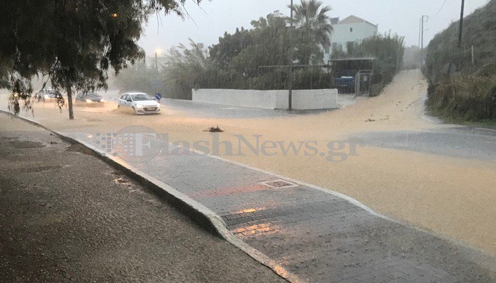 Καταστροφές από τον «Δαίδαλο» στα Χανιά: Πλημμύρισαν σπίτια, εγκλωβίστηκαν οδηγοί [εικόνες & βίντεο] | iefimerida.gr 0