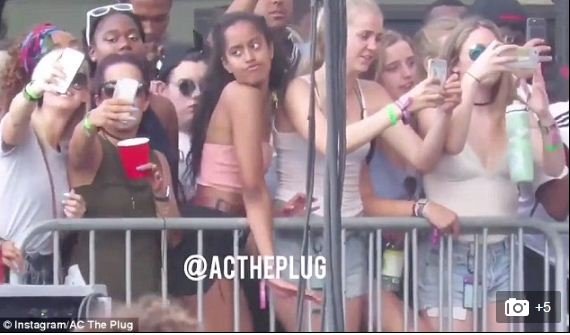 Νέοι μπελάδες για την κόρη του Ομπάμα: Φωτογραφίες από παιχνίδι με μπύρες [εικόνες] | iefimerida.gr 2