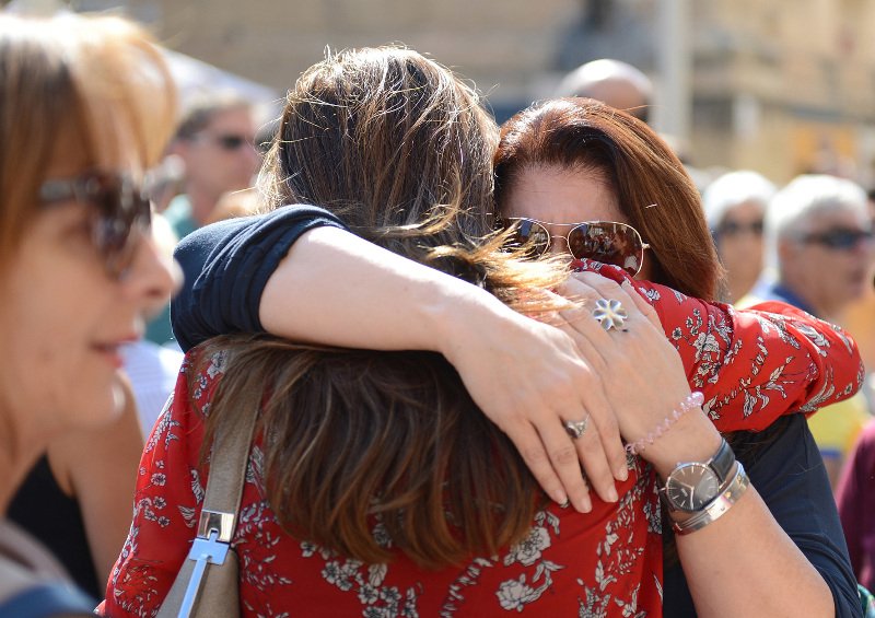 Οι γιοι της δημοσιογράφου που δολοφονήθηκε ζητούν την παραίτηση του Μαλτέζου πρωθυπουργού | iefimerida.gr 1