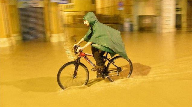 Χάος στην Ιταλία από την κακοκαιρία: Δύο αγνοούμενοι -Κατέρρευσε το σπίτι τους σαν χάρτινος πύργος [βίντεο & εικόνες] | iefimerida.gr 7