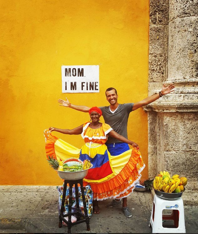 Φοιτητής σε ταξίδι βρήκε τον πιο ευφάνταστο τρόπο να ενημερώσει τη μητέρα του ότι... είναι καλά! [εικόνες] | iefimerida.gr 4