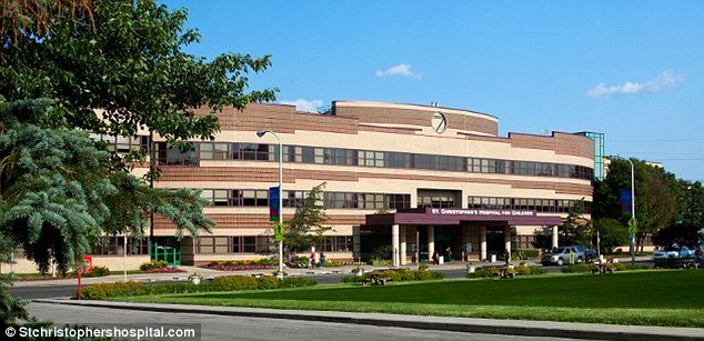 Φρίκη στο Νιου Τζέρσεϊ: 22χρονη έκαψε το νεογέννητο μωρό της ζωντανό -«Βλέπαμε τις φλόγες να το τυλίγουν» λένε οι γείτονες [εικόνες & βίντεο] | iefimerida.gr 2