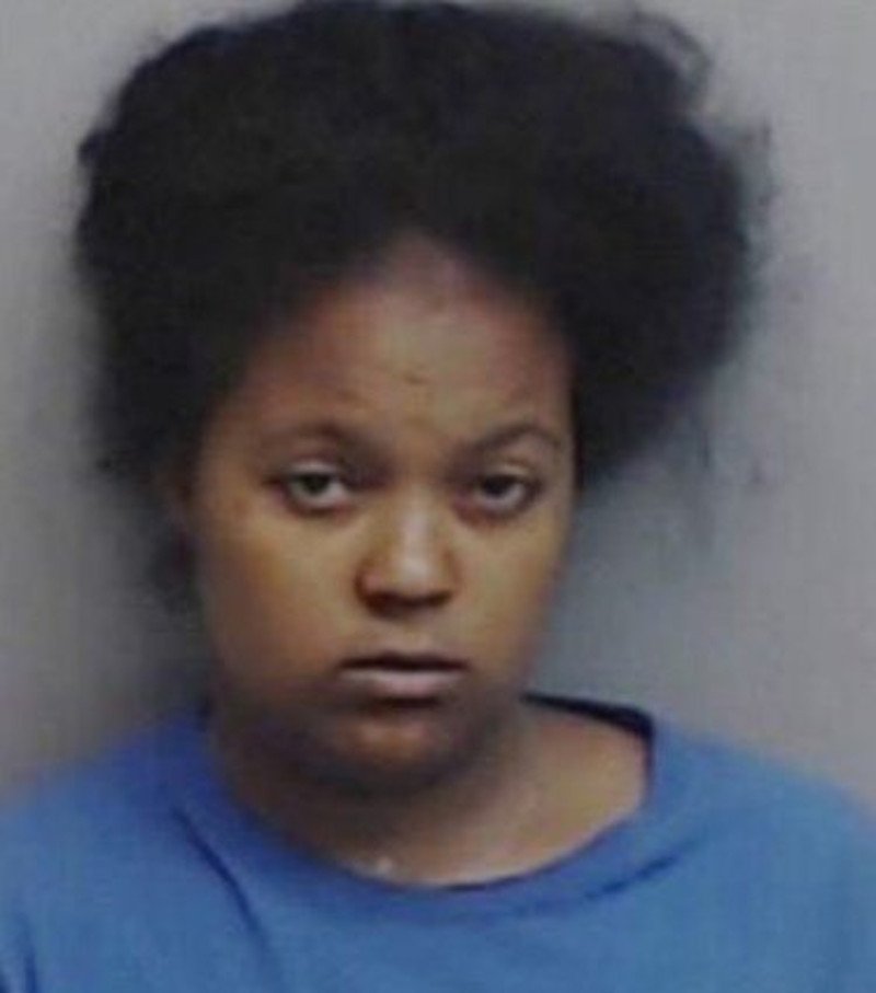 Φρίκη στις ΗΠΑ: Μάνα έριξε σε αναμμένο φούρνο τους 2 γιους της και τους έκαψε ζωντανούς [εικόνες & βίντεο] | iefimerida.gr 0