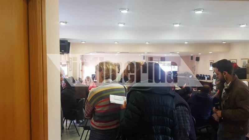 Σε 36 πληγέντες από τις πλημμύρες έχουν δοθεί τα 5.000 ευρώ - Πάνω από 200 αιτήσεις σε τρεις ημέρες [εικόνες & βίντεο] | iefimerida.gr 2