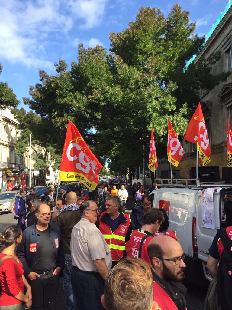 Διαδηλώσεις στη Γαλλία για τα εργασιακά -Αλλά ο Μακρόν δεν «μασάει» [εικόνες] | iefimerida.gr 1