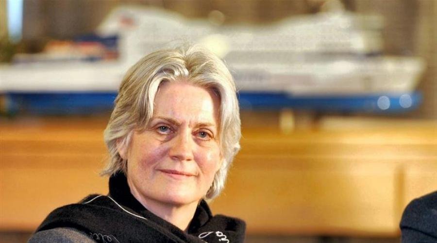 Ο Φιγιόν μένει σε πύργο του 14ου αιώνα -Πώς το δικαιολογεί ο ίδιος [εικόνες] | iefimerida.gr 2