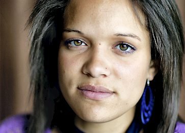 Της άλλαξαν το παιδί στο μαιευτήριο και ζητάει 12 εκατ. ευρώ αποζημίωση [εικόνες] | iefimerida.gr 5