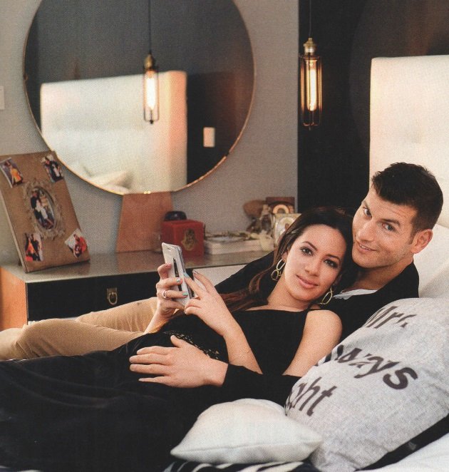 Το επιβλητικό νεοκλασικό διάσημου ζευγαριού που ανακαινίστηκε και έγινε το πιο απίθανο σπίτι στο Μετς [εικόνες] | iefimerida.gr 3