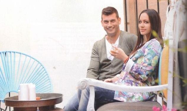 Το επιβλητικό νεοκλασικό διάσημου ζευγαριού που ανακαινίστηκε και έγινε το πιο απίθανο σπίτι στο Μετς [εικόνες] | iefimerida.gr 1