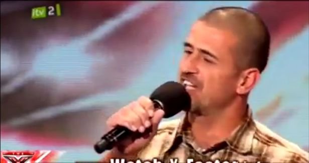 Καταζητούμενος Ισπανός παιδεραστής τραγούδησε στο βρετανικό X-Factor! [εικόνες & βίντεο]  | iefimerida.gr 1