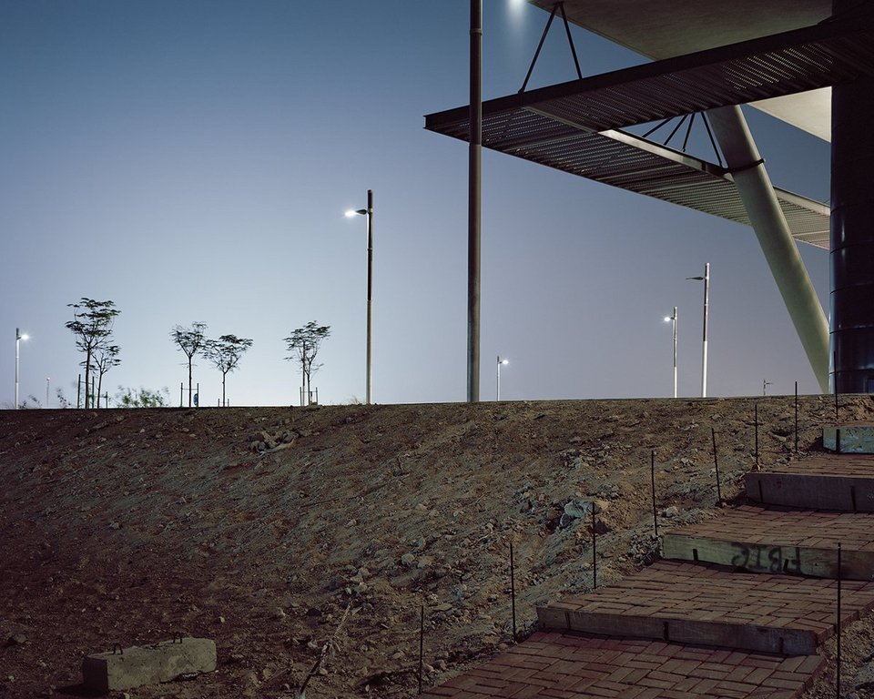 Στο Αμπου Ντάμπι, στη μέση της ερήμου χτίζεται από το μηδέν μια πόλη -Εντυπωσιακή, οικολογική, δροσερή [εικόνες & βίντεο] | iefimerida.gr 7