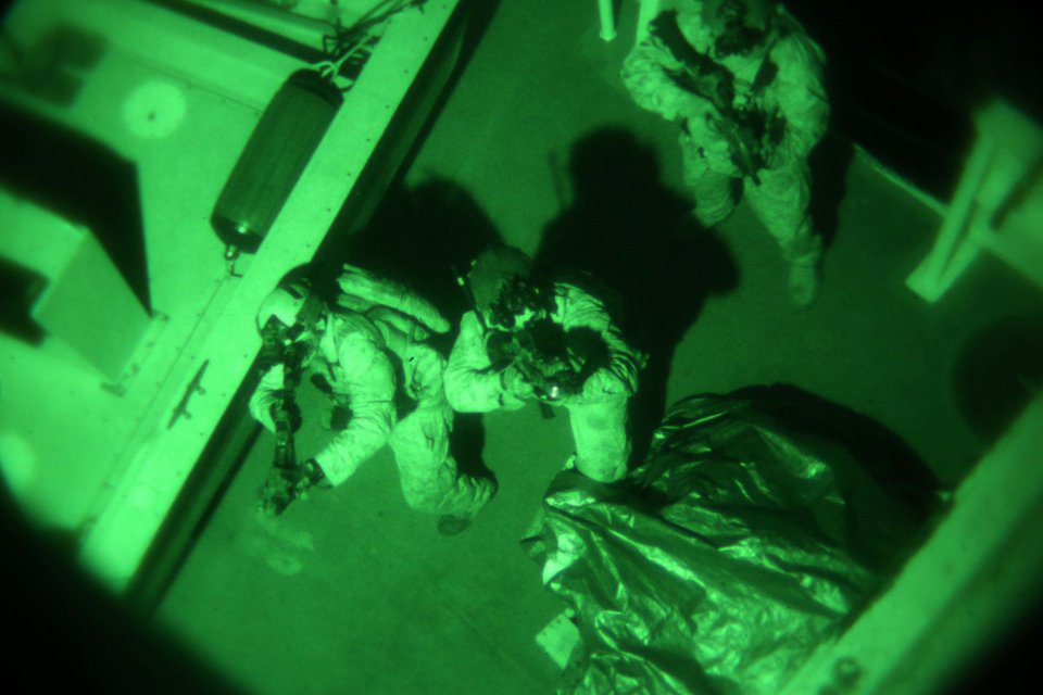 Η ελίτ των ειδικών δυνάμεων των ΗΠΑ -Επιβίωση, διάσωση, τακτική και εξουδετέρωση στόχων [εικόνες] | iefimerida.gr 5