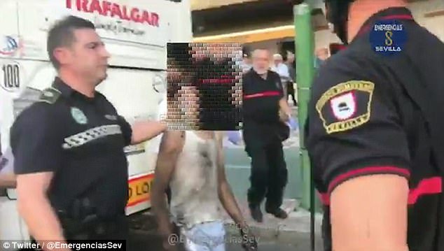 Απίστευτο: Νεαρός ταξίδεψε 230 χιλιόμετρα κρυμμένος κάτω από ένα... λεωφορείο [εικόνες] | iefimerida.gr 0