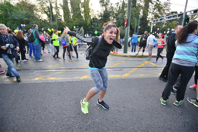 «Πλημμύρισε» από διασημότητες ο Μαραθώνιος της Αθήνας: Οι σελέμπριτις που έβαλαν τα κολάν τους και έτρεξαν [εικόνες] | iefimerida.gr 13