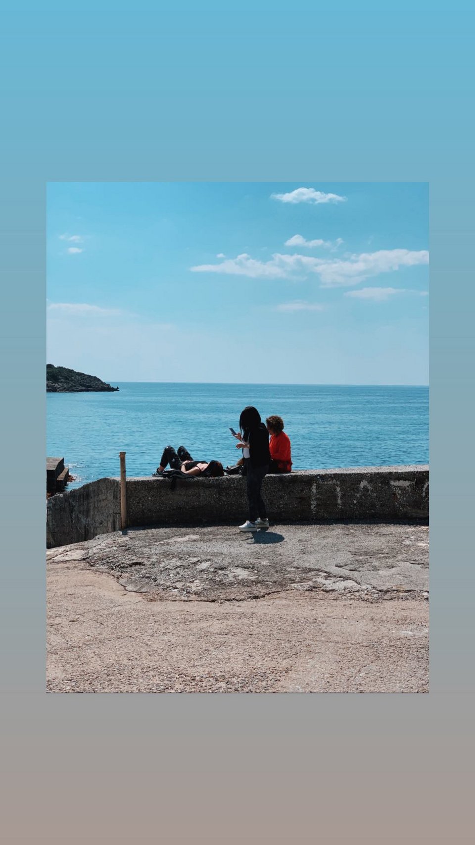 Τριήμερο στο υπέροχο εξοχικό της Δανάης Μπάρκα για την Τόνια Σωτηροπούλου [εικόνες] | iefimerida.gr 7