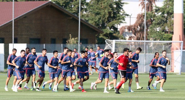 Από σήμερα χτίζει τον Ολυμπιακό ο Μάρκο Σίλβα - Στο Ζέεφελντ η αποστολή [εικόνες] | iefimerida.gr 1