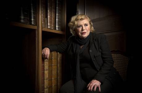 Independent: Ποιος σκότωσε τον Τζιμ Μόρισον; -Η αποκαλυπτική συνέντευξη της Μάριαν Φέιθφουλ [εικόνες] | iefimerida.gr 3