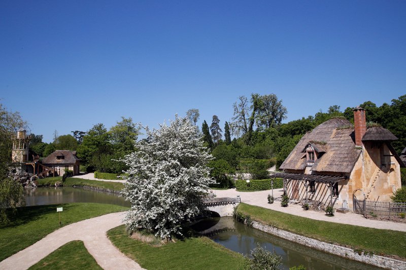 Το αγρόκτημα της Μαρίας Αντουανέτας άνοιξε για το κοινό -Εκεί όπου υποδυόταν την αγρότισσα όταν βαριόταν [εικόνες] | iefimerida.gr 11