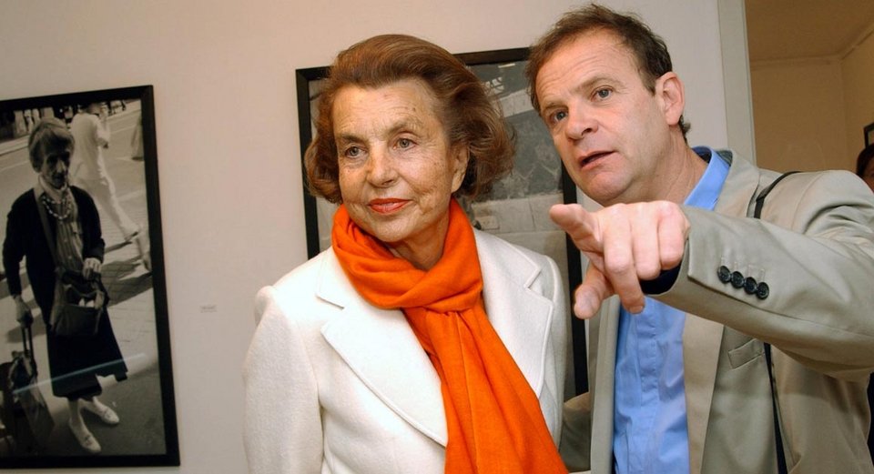 Το παράξενο πάθος της Λιλιάν Μπετανκούρ για έναν γκέι φωτογράφο -Του χάρισε 993 εκατ. ευρώ [εικόνες] | iefimerida.gr 4