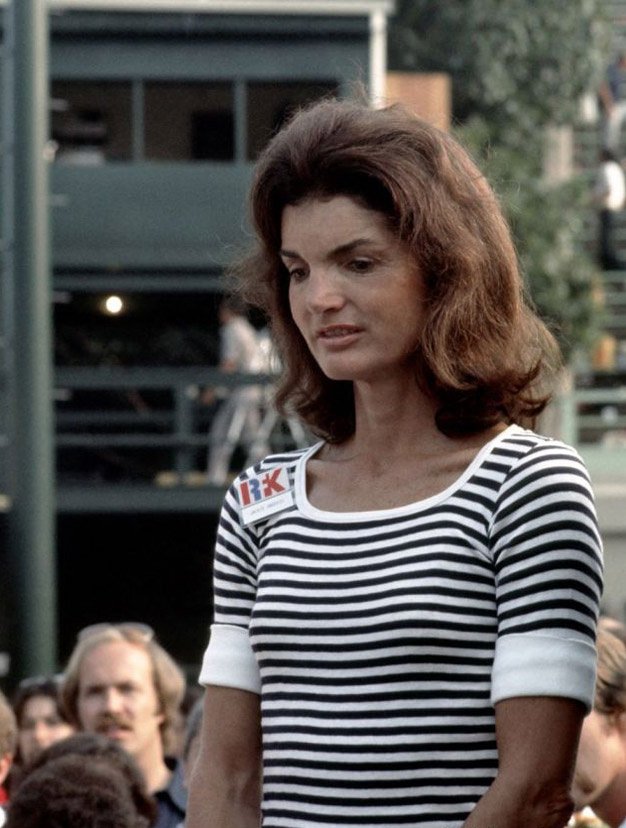 Η ριγέ μπλούζα του ναύτη είναι σικ όταν τη φοράνε σταρ [εικόνες] | iefimerida.gr 15