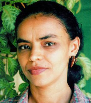  Μαρίνα Σίλβα, η δυναμική ακριβίστρια που θέλει να γίνει πρόεδρος της Βραζιλίας [εικόνες] | iefimerida.gr 2