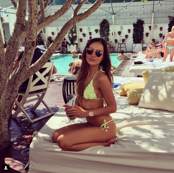 Τα κορίτσια του Euro 2016 - 5 σύντροφοι ποδοσφαιριστών «παίζουν μπάλα» στο Instagram [εικόνες] | iefimerida.gr 12