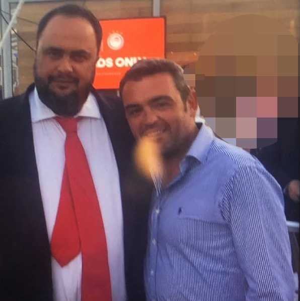 Μαρινάκης-Πετσίτης σε εκδήλωση του Ολυμπιακού.