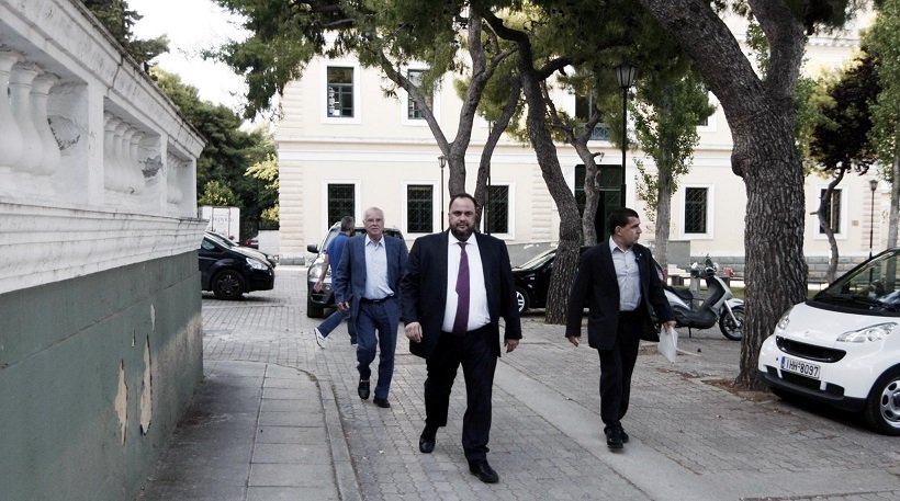 Ξεκίνησε η απολογία του Βαγγέλη Μαρινάκη - Κατηγορείται για 5 κακουργήματα [εικόνες] | iefimerida.gr 0