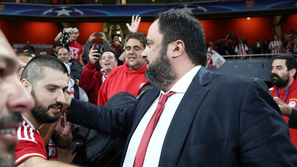 Μυθικό πριμ από τον Μαρινάκη για τη νίκη επί της Αρσεναλ [εικόνες] | iefimerida.gr 2