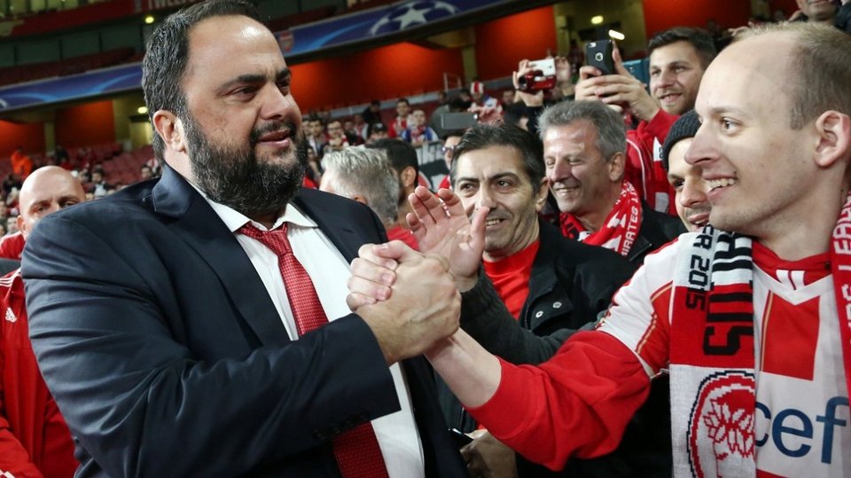 Μυθικό πριμ από τον Μαρινάκη για τη νίκη επί της Αρσεναλ [εικόνες] | iefimerida.gr 3