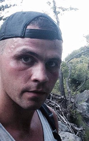 O Ελληνας που σκοτώθηκε πολεμώντας τους τζιχαντιστές [εικόνες]    | iefimerida.gr 2