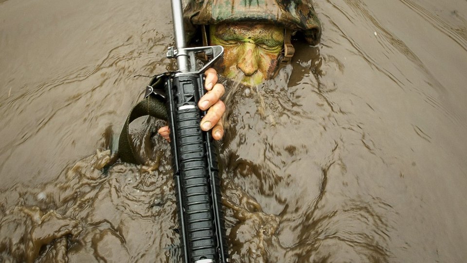 Τα καλύτερα στιγμιότυπα από την εκπαίδευση των πεζοναυτών των ΗΠΑ το 2016 [εικόνες] | iefimerida.gr 4