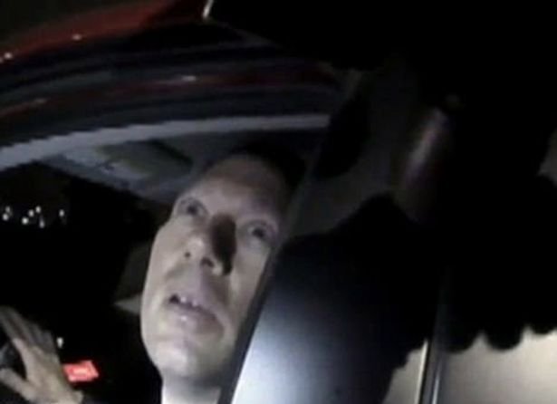 Βίντεο-σοκ: Η στιγμή που αστυνομικοί σκοτώνουν πρώην αναπληρωτή σερίφη [βίντεο]  | iefimerida.gr 0