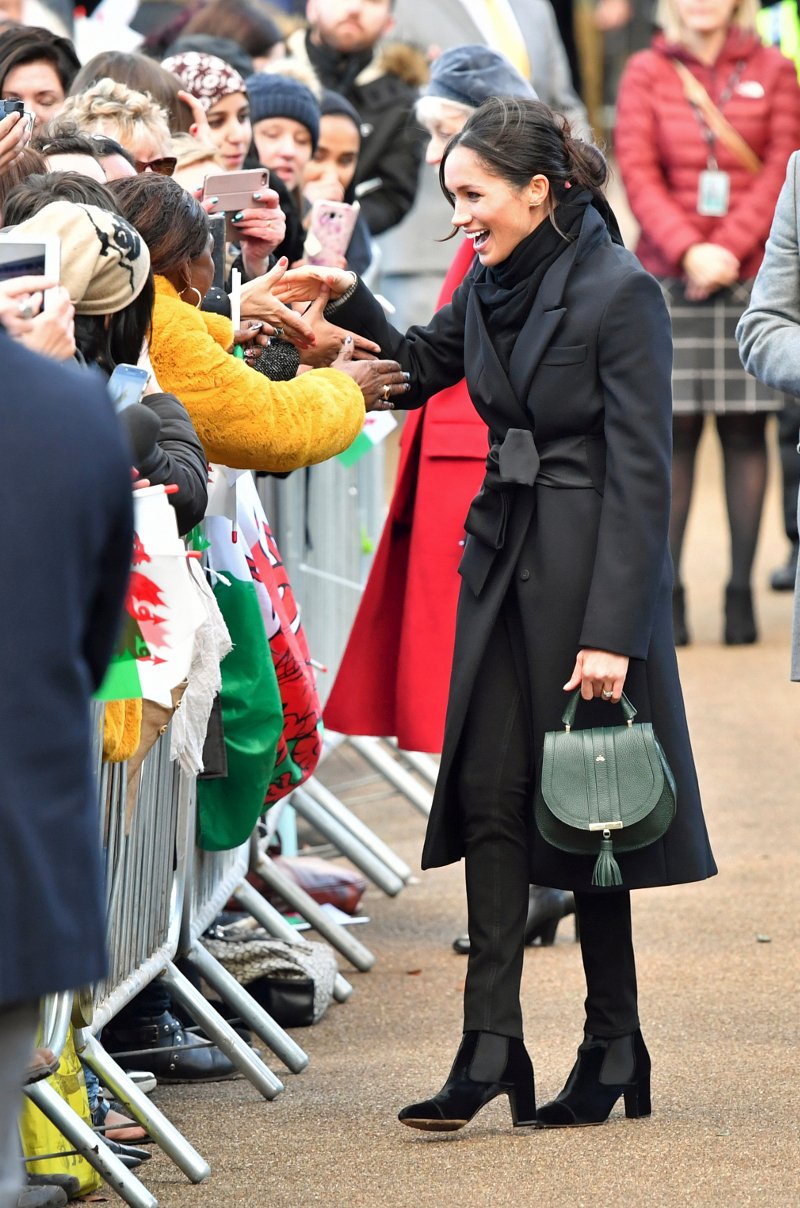 Η Μέγκαν Μαρκλ ό,τι φοράει ξεπουλάει -Το τζιν της άγνωστης εταιρείας που... έγινε ανάρπαστο [εικόνες] | iefimerida.gr 0