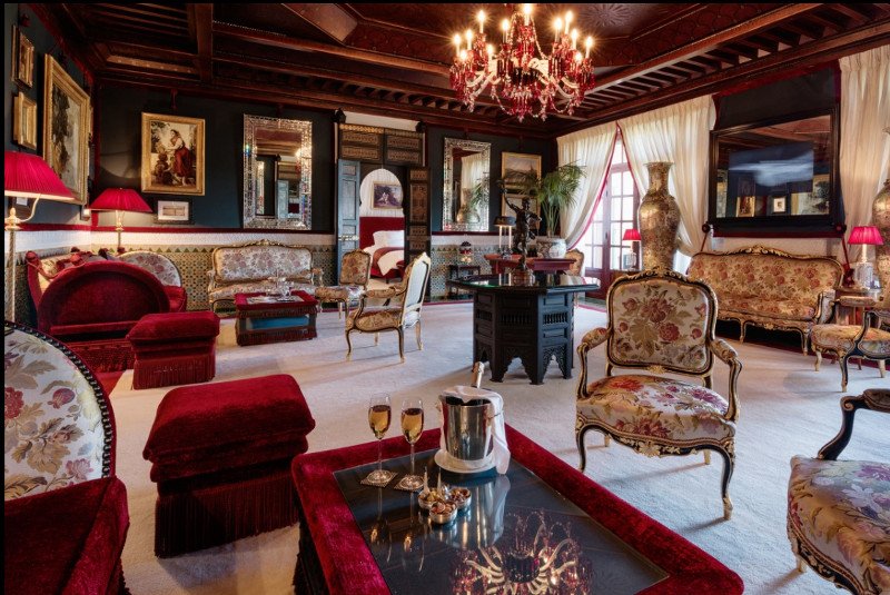 Σε αυτό το βγαλμένο από τις 1.000+1 νύχτες ξενοδοχείο στο Μαρόκο έμεινε η Μενεγάκη το Πάσχα -Χλιδή άλλου επιπέδου [εικόνες] | iefimerida.gr 9