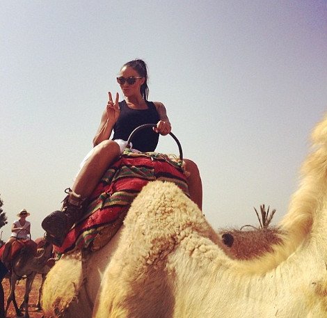Η Τζόντι Μαρς βάζει φωτιά στο Instagram – Σέξι διακοπές στο Μαρόκο καβάλα στην καμήλα[εικόνες]  | iefimerida.gr 2
