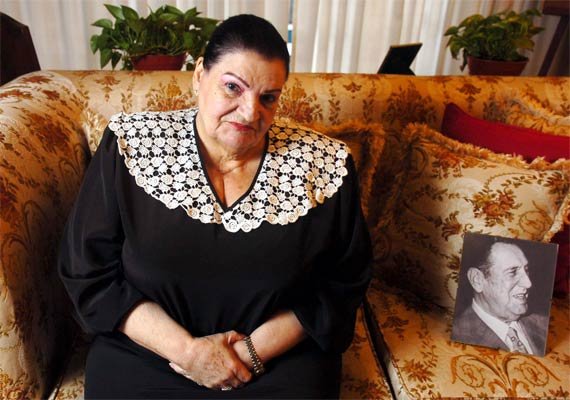 Νταλί, Φίσερ, Μοντάν κ.ά. -Επώνυμοι που τους έκαναν τεστ DNA, για νόθα παιδιά, μετά θάνατον [εικόνες] | iefimerida.gr 10