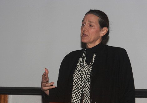 Η πιο ακριβοπληρωμένη διευθύνων σύμβουλος των ΗΠΑ γεννήθηκε άνδρας -Είναι παντρεμένη και έχει 4 παιδιά [εικόνες] | iefimerida.gr 1