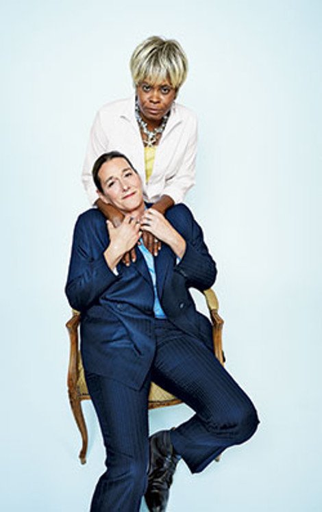 Η πιο ακριβοπληρωμένη διευθύνων σύμβουλος των ΗΠΑ γεννήθηκε άνδρας -Είναι παντρεμένη και έχει 4 παιδιά [εικόνες] | iefimerida.gr 3