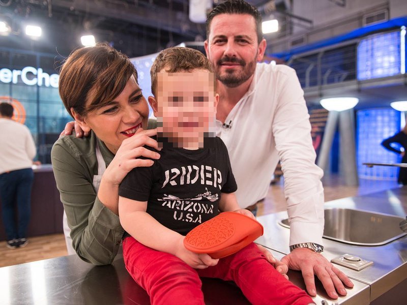 MasterChef: Η τεράστια αλλαγή του συζύγου της Μάγκυ -Εχασε αρκετά κιλά [εικόνες] | iefimerida.gr 0