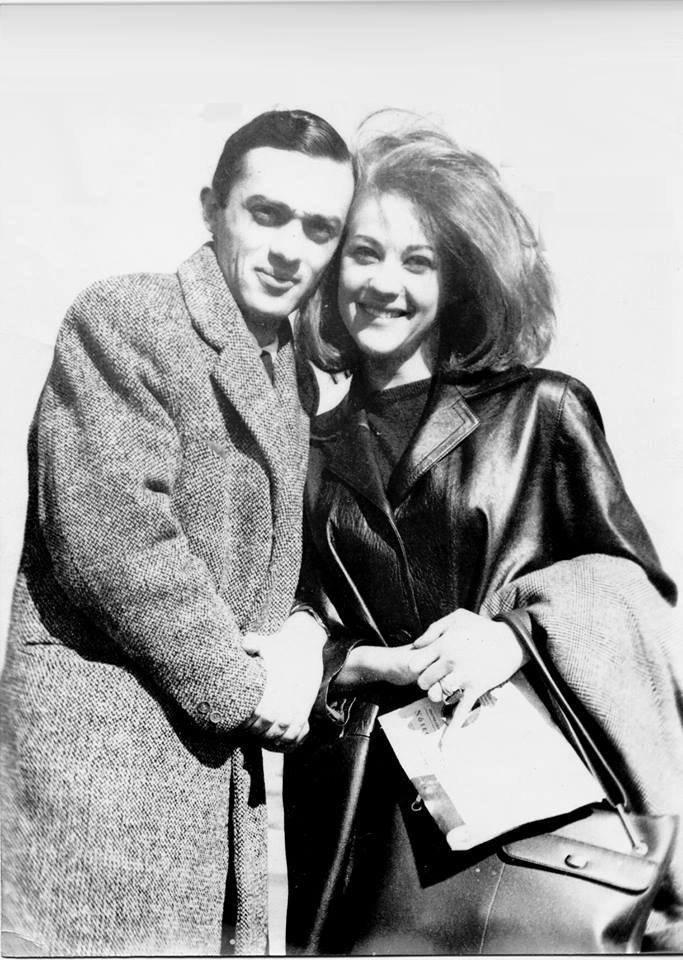 Ο Νίκος Μαστοράκης θυμάται τη Ζωή Λάσκαρη ποστάροντας άγνωστες φωτογραφίες [εικόνες] | iefimerida.gr 1