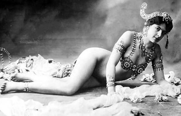 Μάτα Χάρι -Η χορεύτρια που έγινε φημισμένη κατάσκοπος και εκτελέστηκε ως πράκτορας [εικόνες] | iefimerida.gr 2