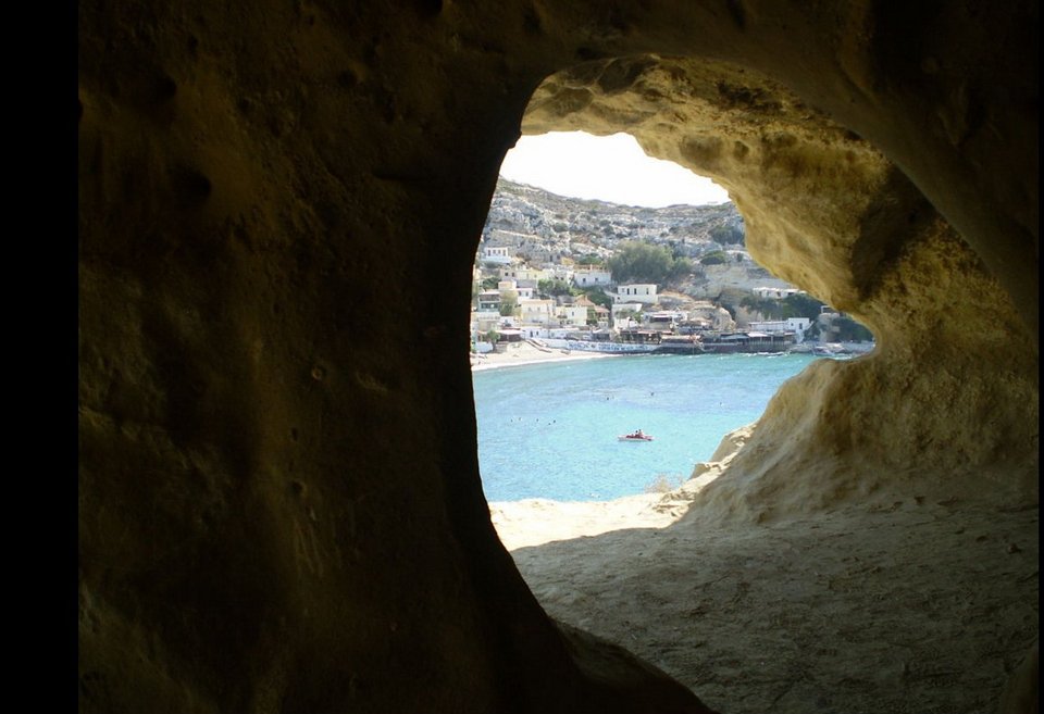 Αρχίζει την Παρασκευή το Φεστιβάλ στα Μάταλα -Εκεί που ανθούν οι χίπις [εικόνες] | iefimerida.gr 0