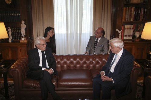 Συνάντηση Παυλόπουλου-Ματαρέλα: Να γίνει ένας γόνιμος διάλογος για το μέλλον της Ευρώπης [εικόνες] | iefimerida.gr 0